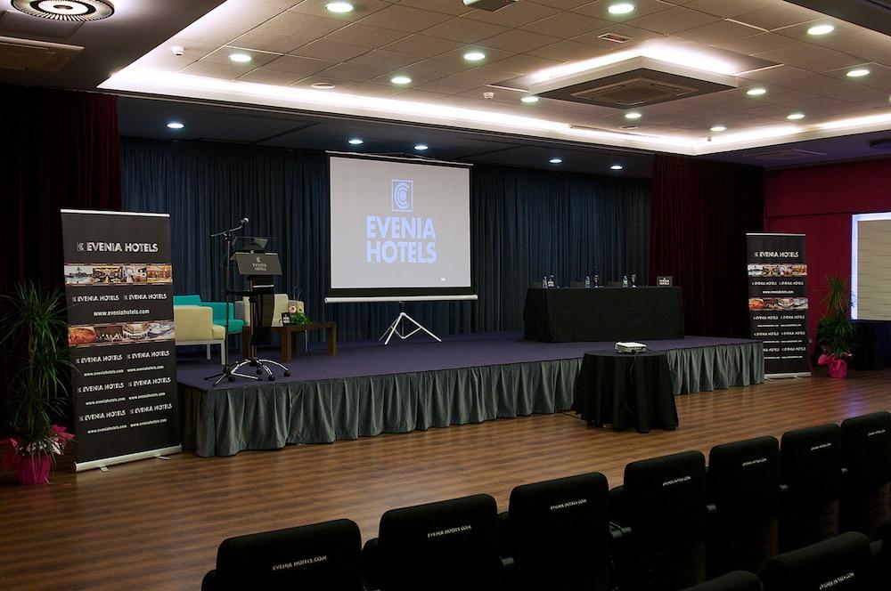 Evenia Olympic Palace Lloret de Mar Eksteriør billede